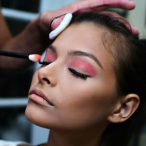 servicios de maquillaje y esteticismo